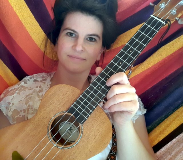 Ukulele mit Corinna Blum